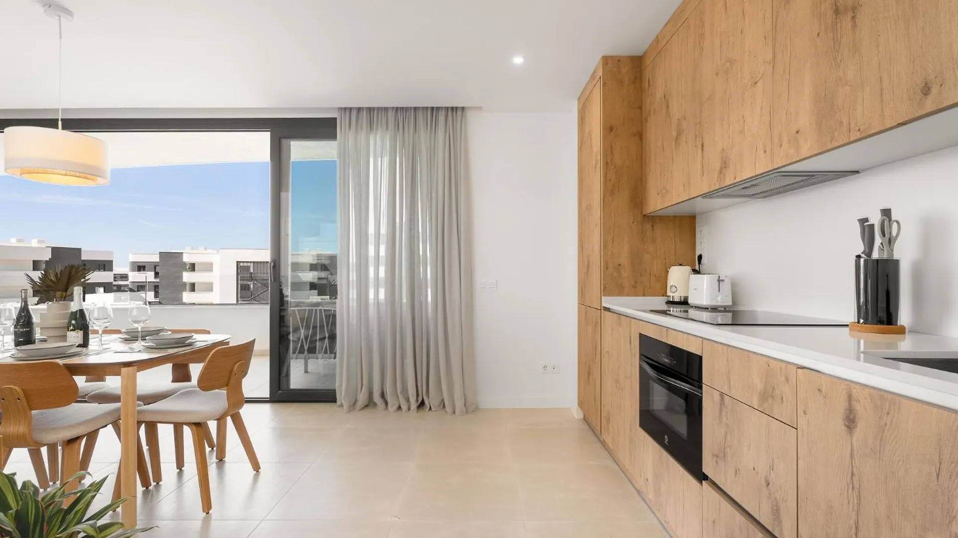 Stylish 2Br Pool & Balcony Apartamento Fuengirola